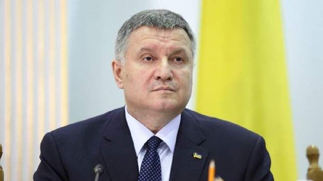 За словами Авакова, є засекречені та відкриті матеріали.