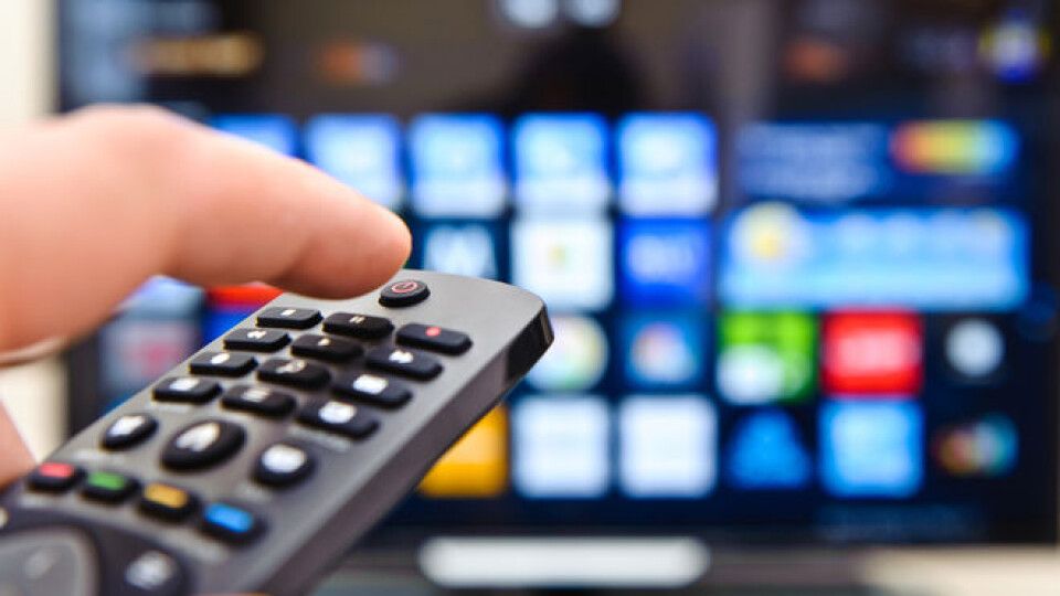 Телеканали «Наш» і «Прямий» виграли від відключення каналів Медведчука