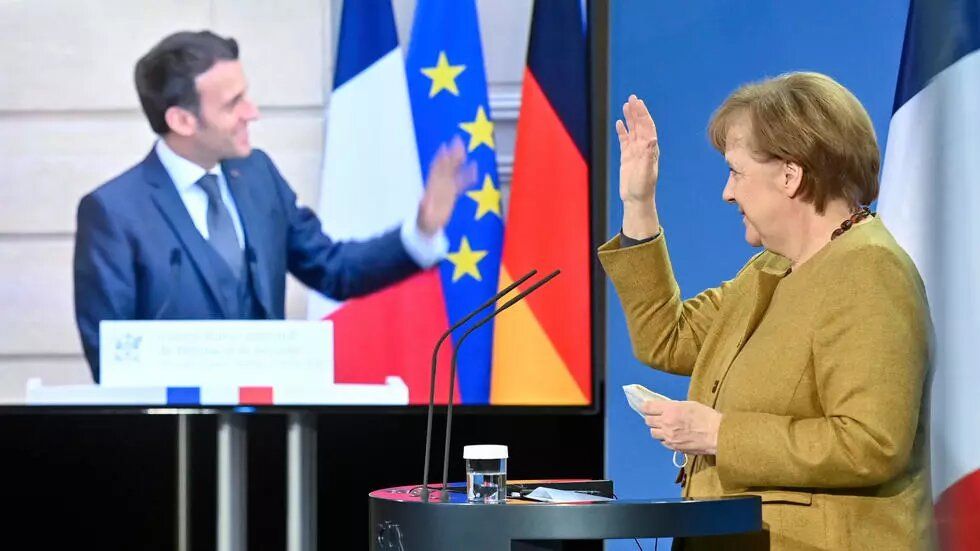 Меркель засуджує ситуацію з Навальним і підтримує завершення проєкту «Північний потік-2»