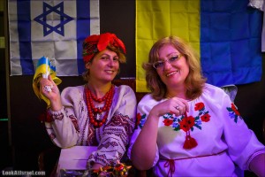 "А там на чверть колишній наш народ": незабутнi зустрiчi на Землi Обiтованiй