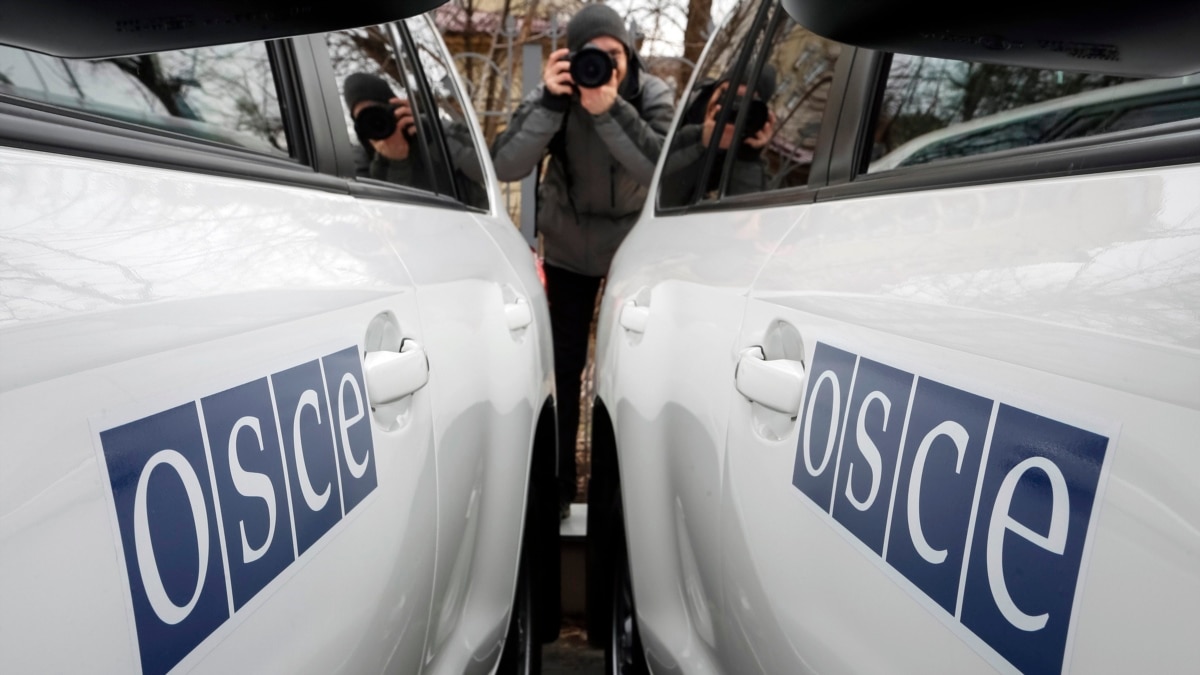 Повзуча окупація: на Донбасі загарбники будують укріплення у бік наших позицій