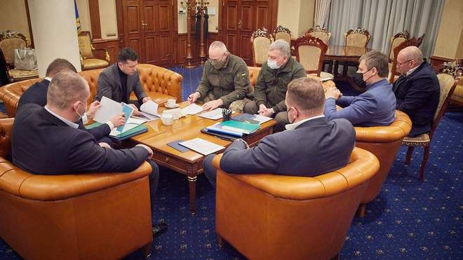 Загибель 3 військових біля Новолуганського: Зеленський назвав 3 причини
