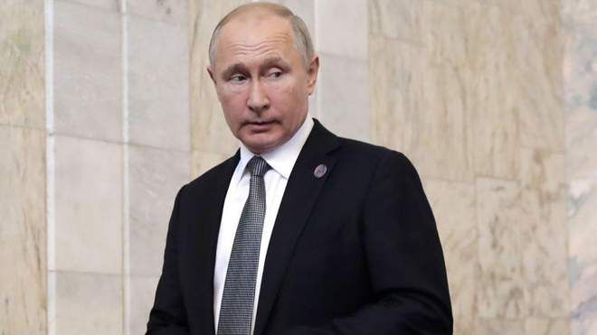 Путін прокоментував блокування каналів Медведчука