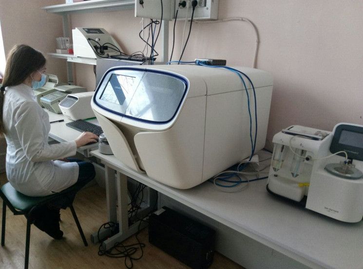 В Інституті молекулярної біології готові досліджувати мутації коронавірусу