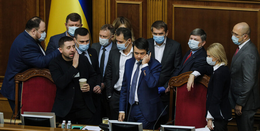 Привид перевиборів: помаранчева тінь «Слуги народу» на чолі із ЗЕбандерівцем-президентом