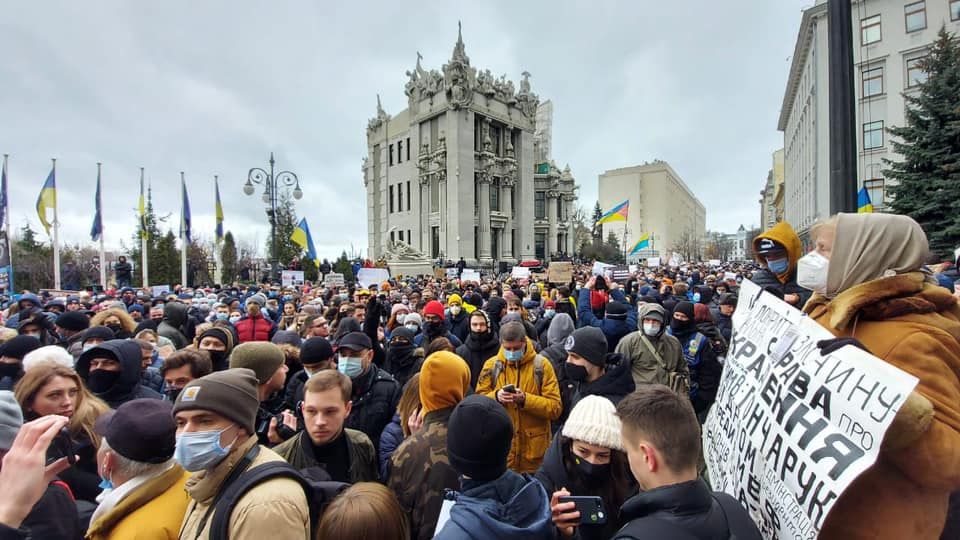 #СтерненкуВолю: на Банковій вимагали звільнити політв’язнів, фото