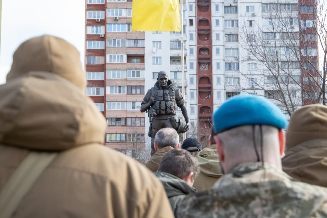 День добровольця: урочистості в Києві, марш у Дніпрі і автопробіг у Запоріжжі, фото