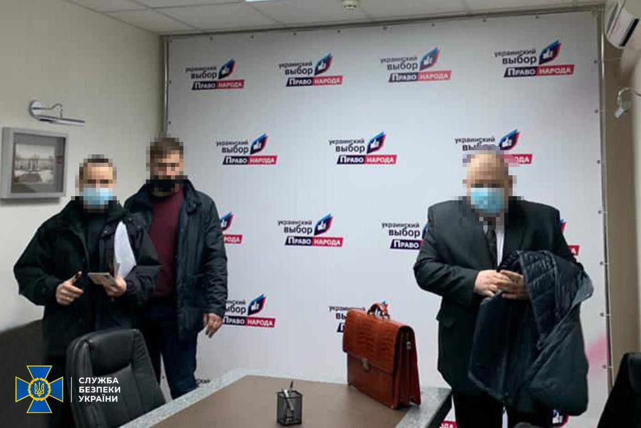 Рух Медведчука «Український вибір» підозрюють у сприянні окупації Криму