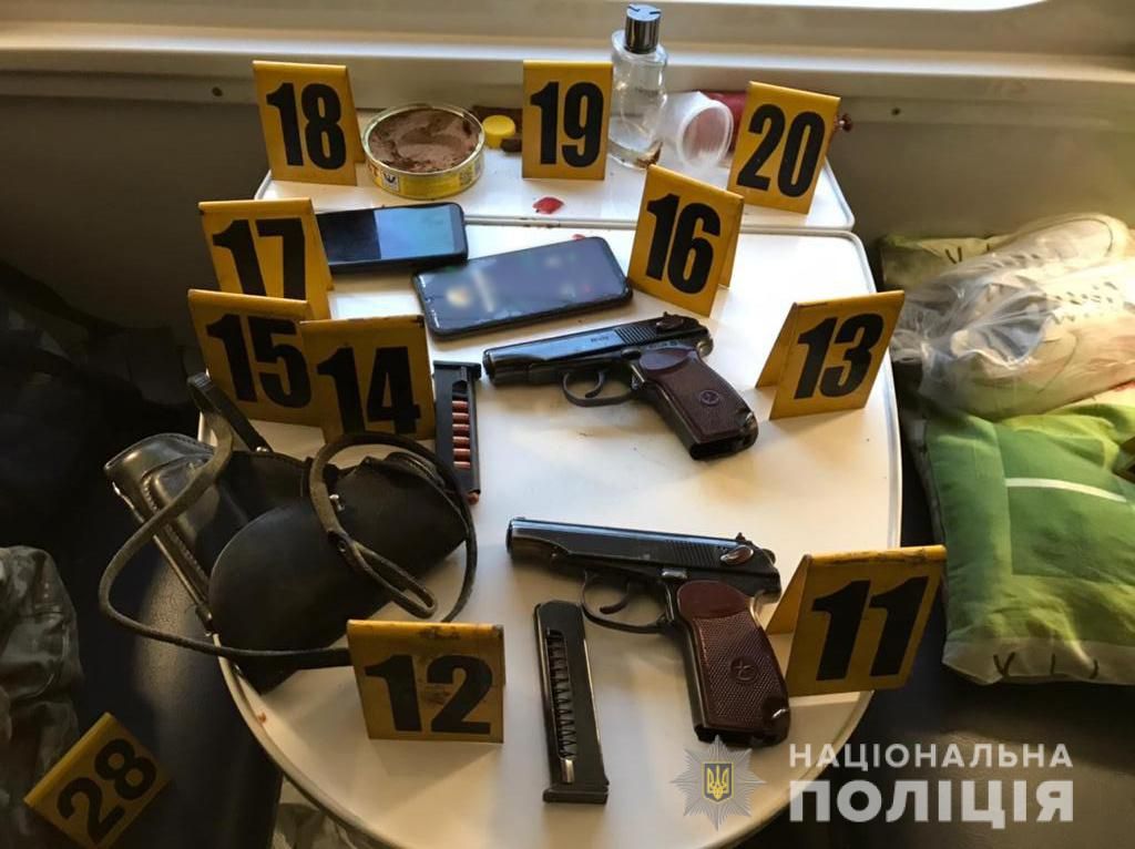 У Краснограді на Харківщині зняли з поїзда двох вояків через стрілянину