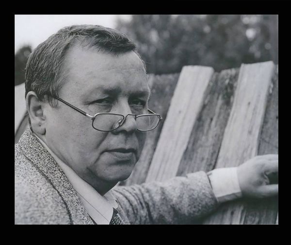 Скульптор Володимир Чепелик помер на 75 році життя