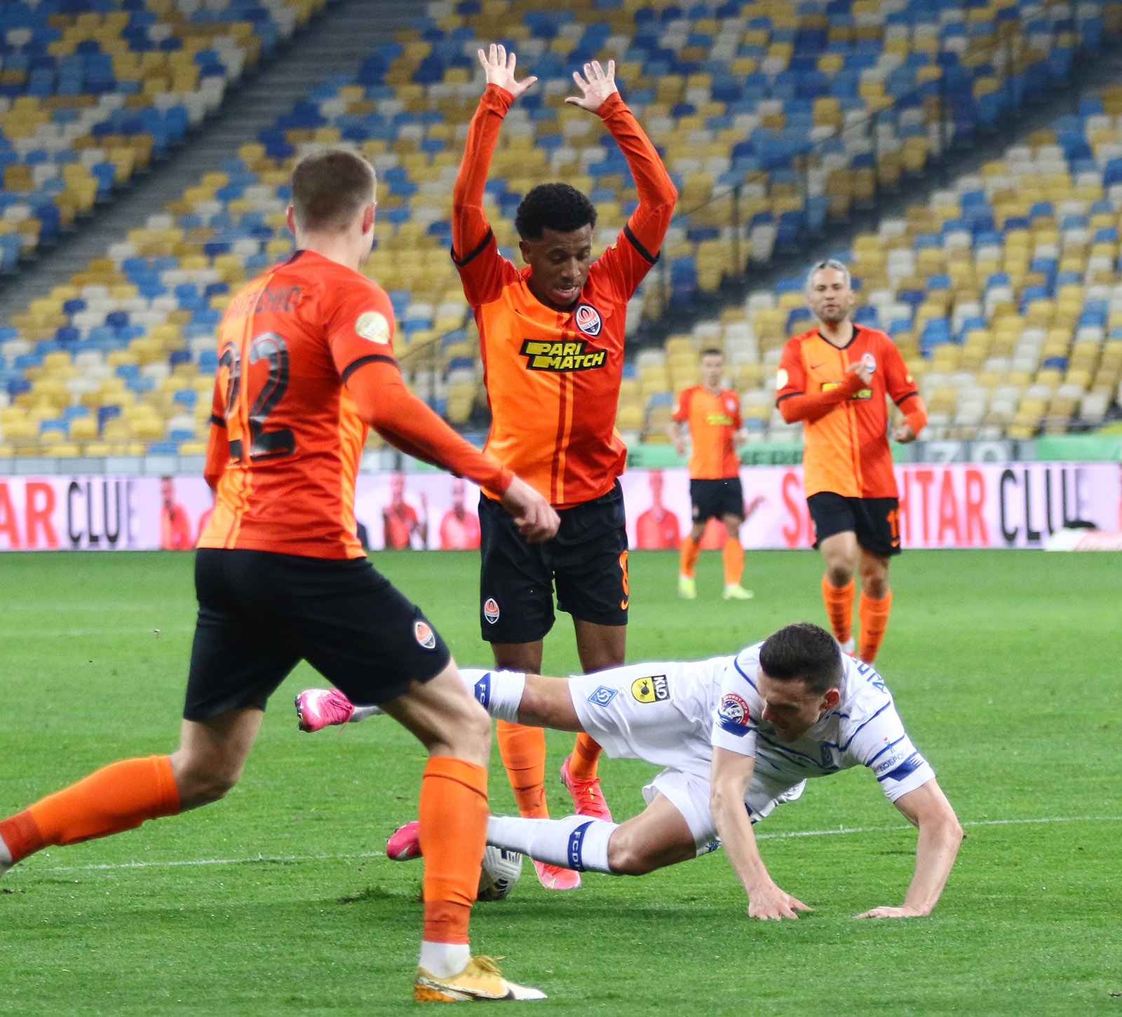 «Динамо» переграло «Шахтар» і впритул наблизилося до чемпіонського кубка