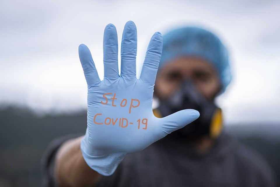 COVID-19: за останню добу більше 12 тисяч нових інфікованих