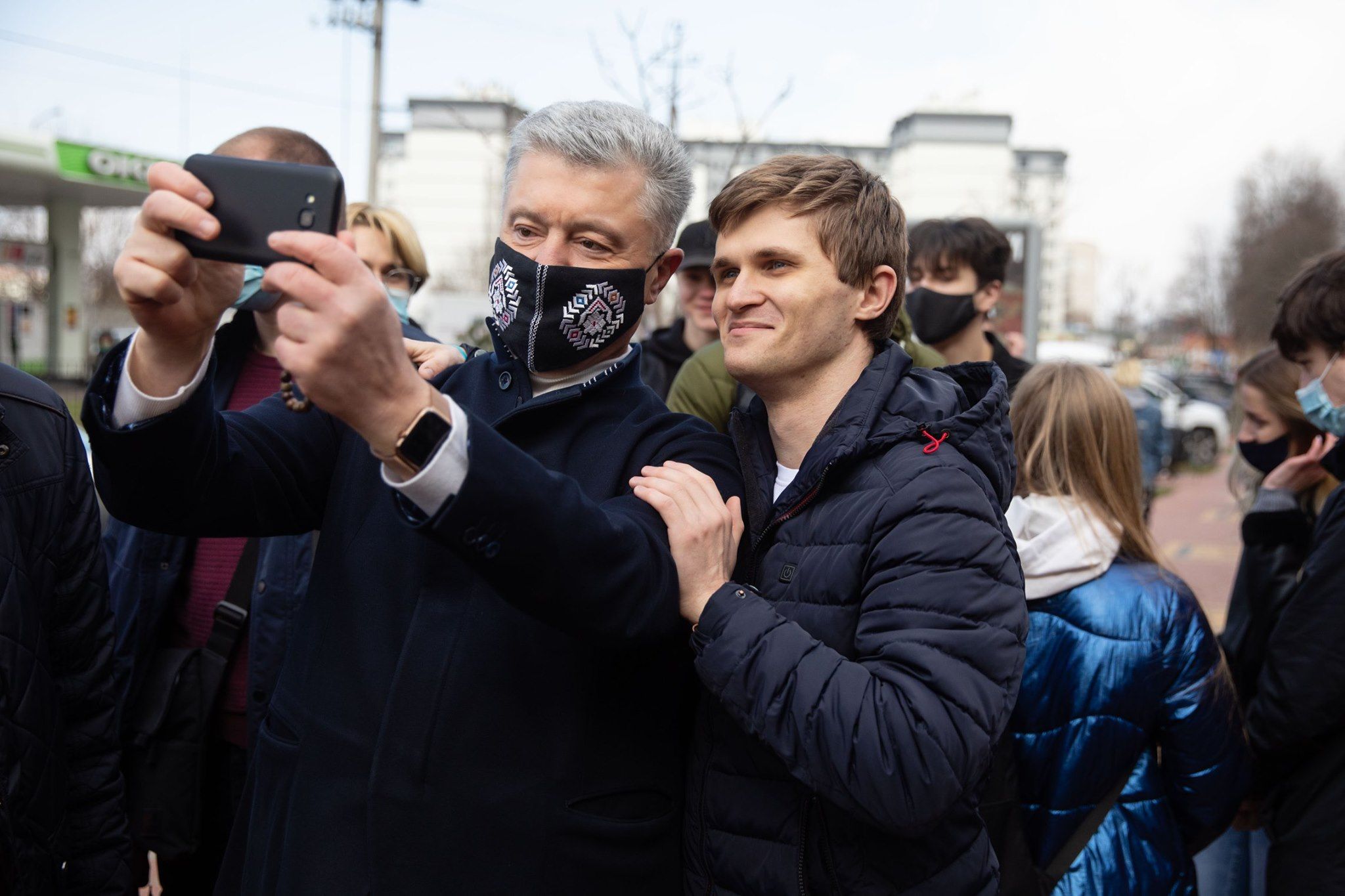 Україні слід негайно посилити свою обороноздатність – Порошенко