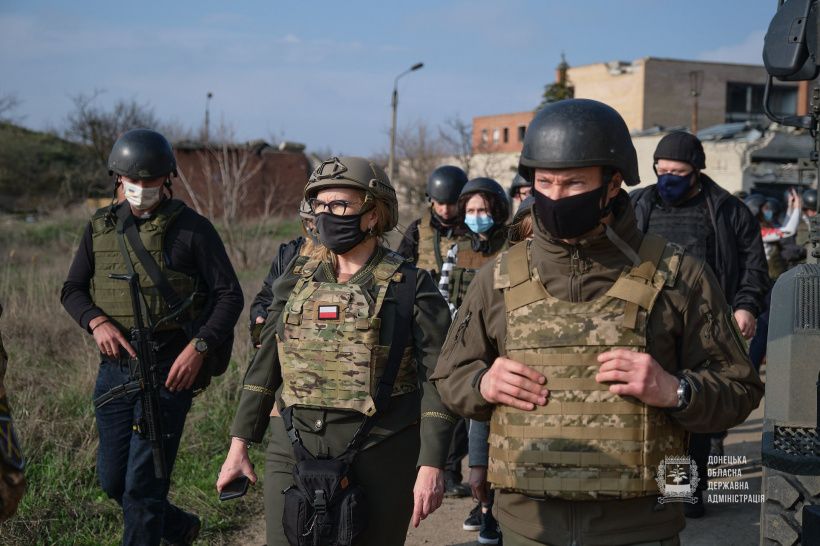 Донбас відвідують представники країн Люблінського трикутника