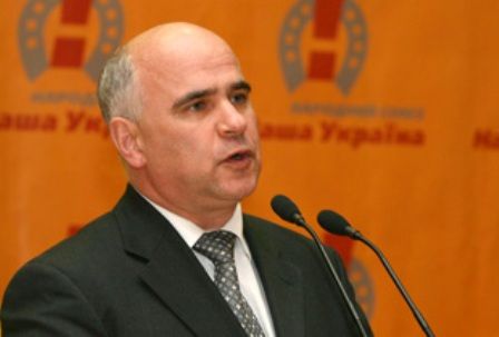 Петро Олійник: Такого в історії України ще не було, щоб одна партія будувала свою фінансову піраміду через державну податкову службу