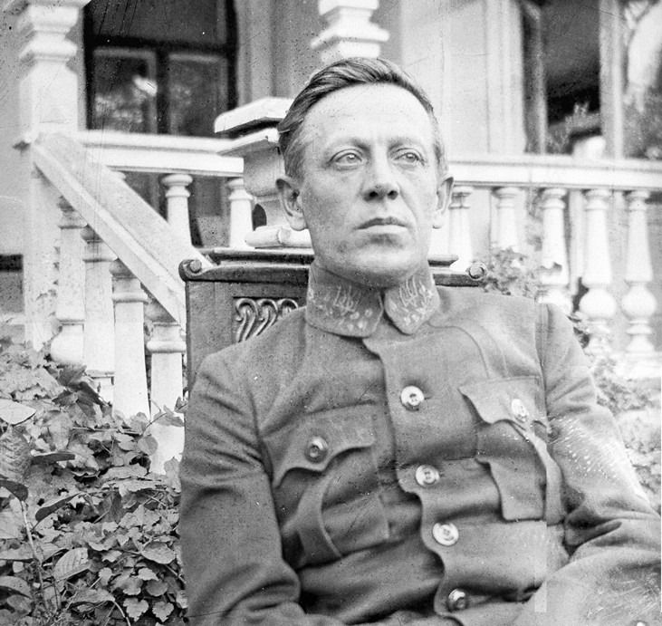 Пам’ятник Петлюрі у Полтаві: переможця конкурсу оголосять у травні