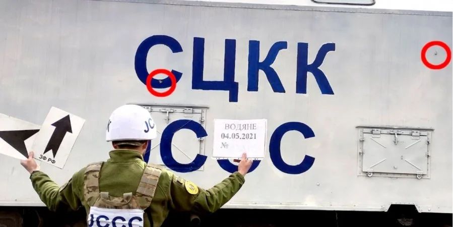 Під Маріуполем  окупанти розстріляли з кулемета машину українських спостерігачів СЦКК