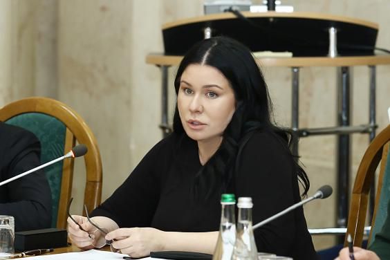 Прикусити «язика»: у Харкові чиновники і депутати масово нехтують українською