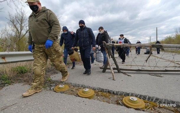 Обмін на Донбасі: ватажки ОРДЛО передали Україні списки