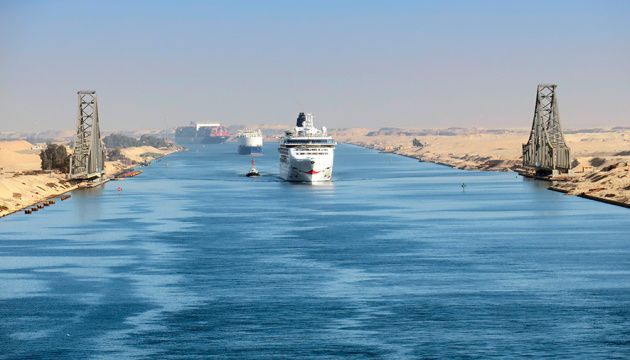 У Єгипті почали модернізувати Суецький канал
