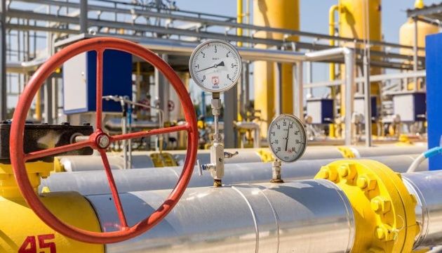 Уряд припиняє регулювати ціни на газ для теплокомуненерго