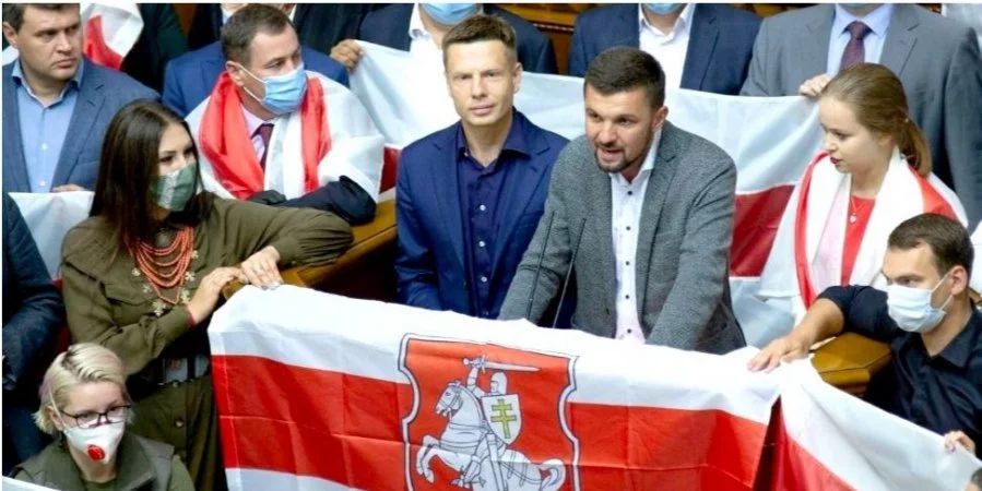У парламенті вимагають припинити дипломатичні контакти з Білоруссю