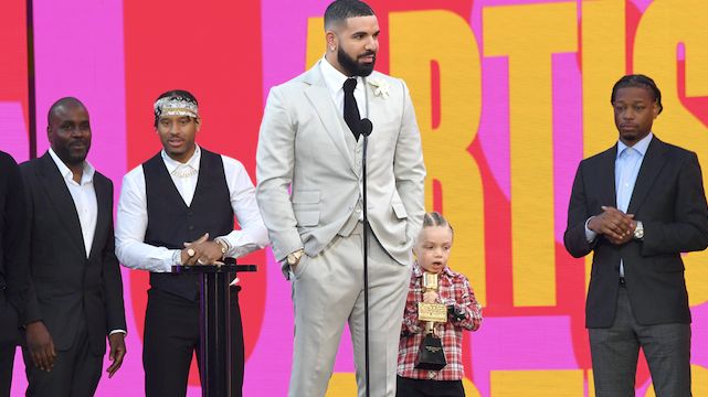 У США відбулась церемонія Billboard Music Awards