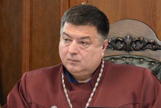 Ексголова КСУ Тупицький постане перед судом за підкуп свідка