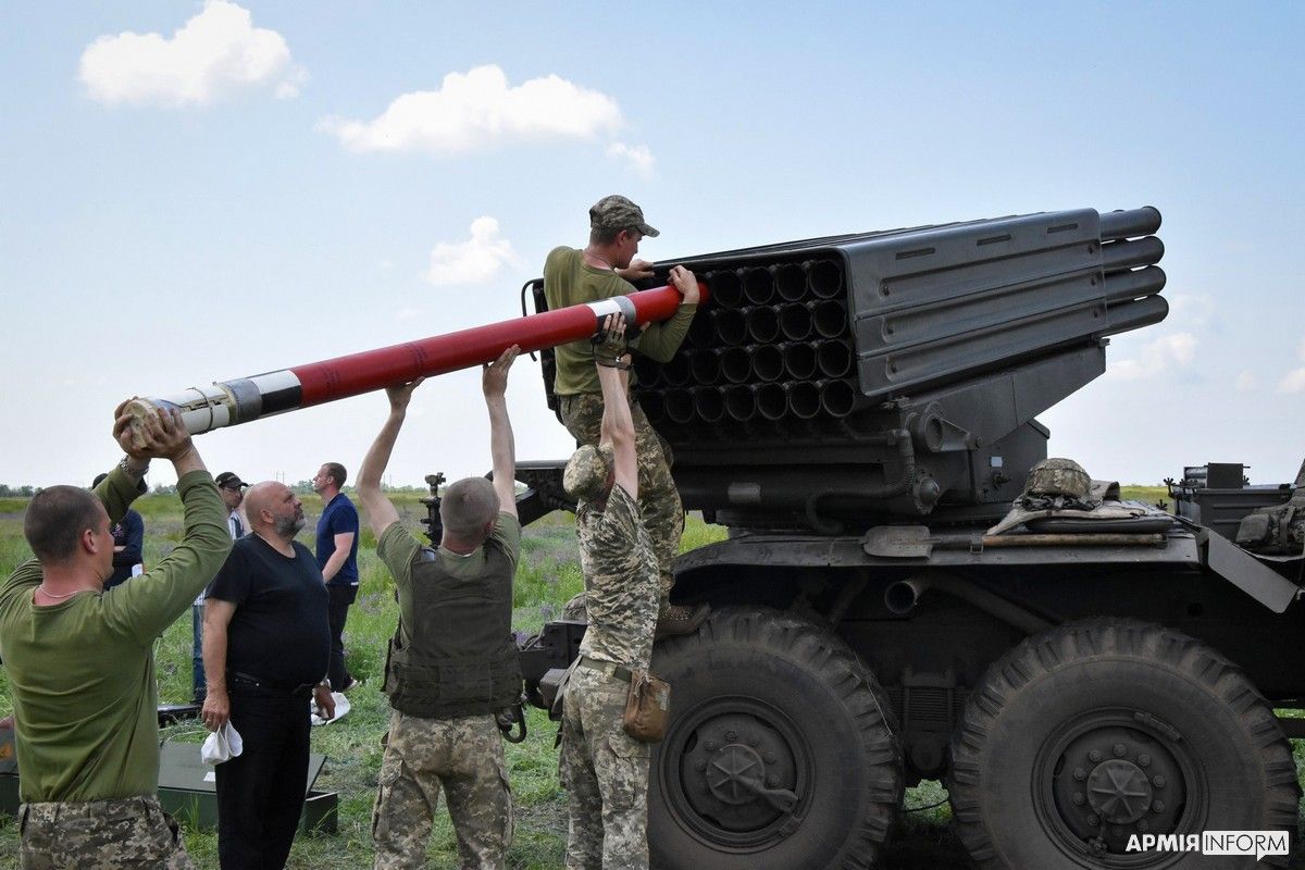 На «Широкому лані» успішно випробували новий реактивний снаряд «Тайфун-1»