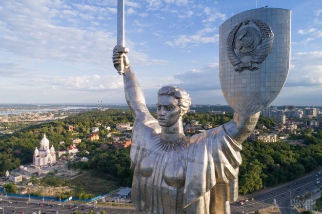 Декомунізація у Києві: УІНП склав список об'єктів