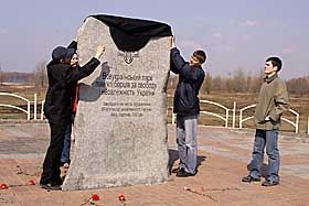 Кепка Лужкова накрила «Троєщину»