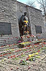 Прощавай, бронзове минуле