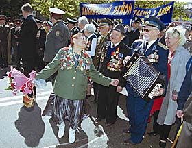 Усі на парад!
