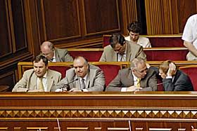 «Я ліг не під Януковича, а під Конституцію»