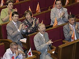 Парламент помер — хай живе парламент?