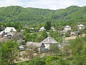 Гори з людським обличчям