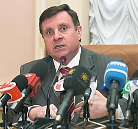 Іди трудись, колишній депутате