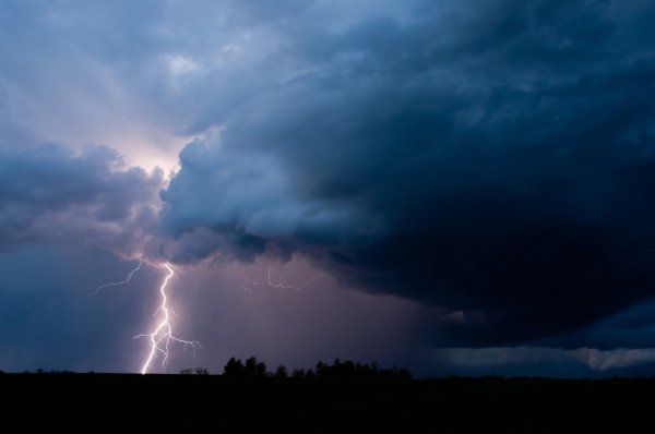 В Україні знеструмлено населені пункти у 7 областях
