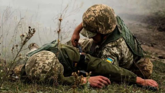 У зоні ООС  знову поранили українського бійця