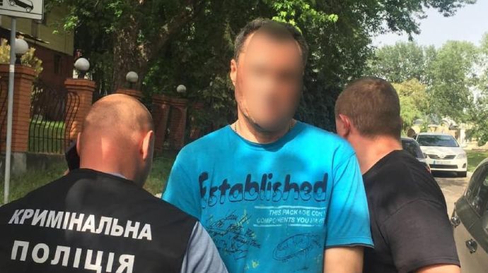 Підозрюваний у вбивстві в Білогородці дає свідчення