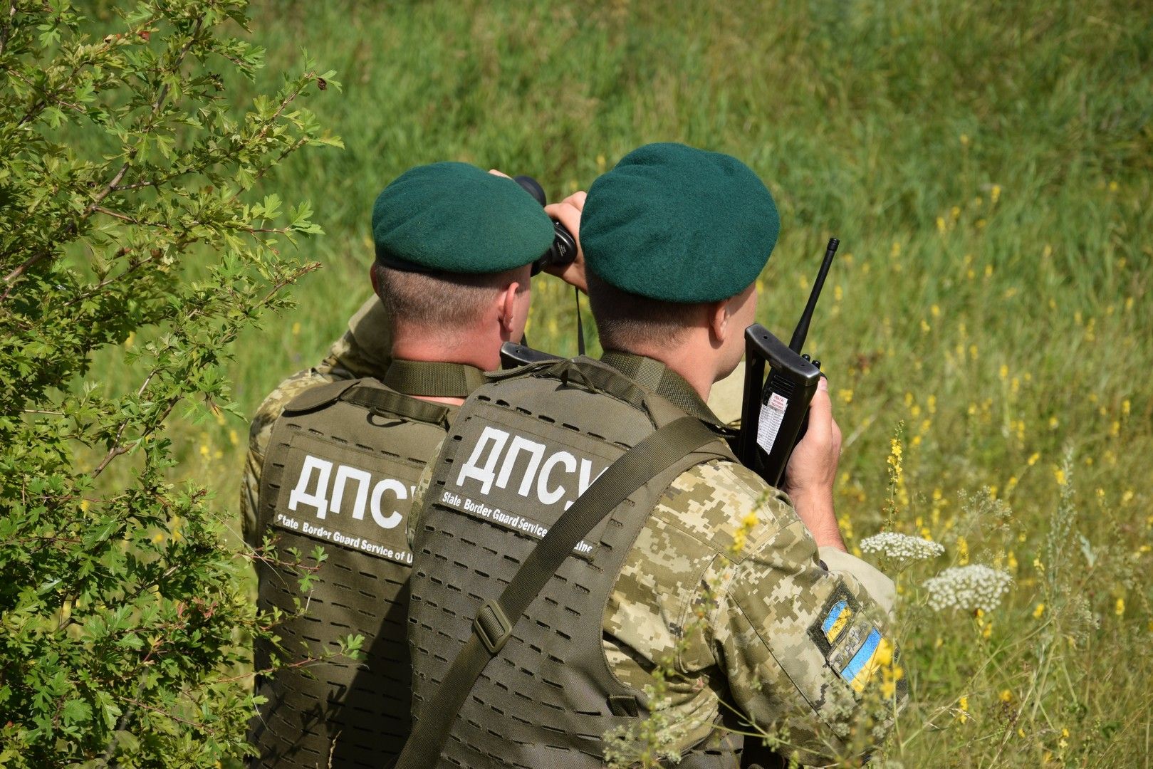 На Сумщині побили прикордонників і забрали зброю