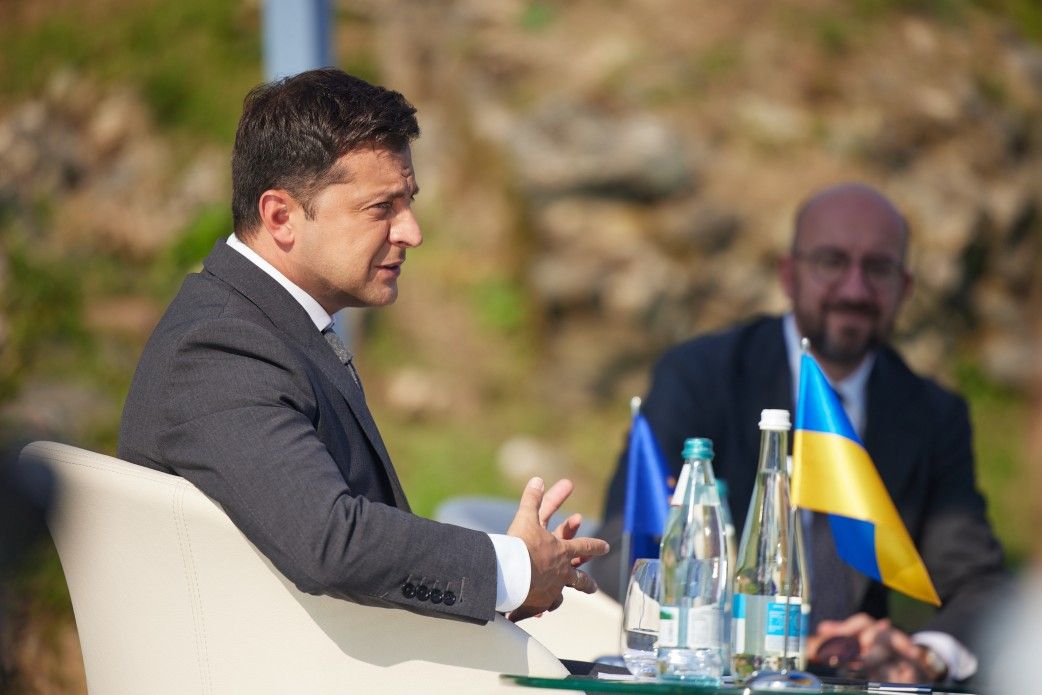 Зеленський ввів у дію рішення РНБО про поглиблення інтеграції з НАТО
