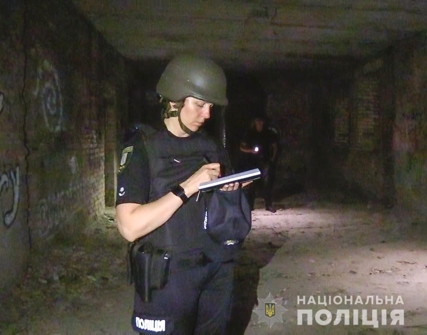 На даху психлікарні в Києві загинув чоловік під час вибуху