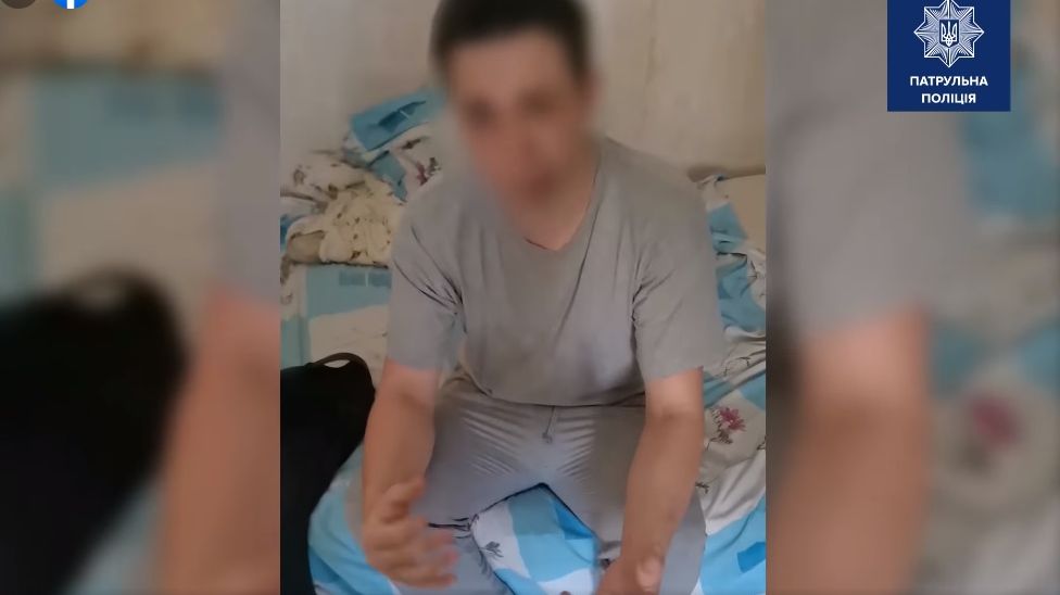 На Оболоні у Києві провокатор з Мар’їнки стріляв по «хохлах» за «ДНР» і Путіна, відео