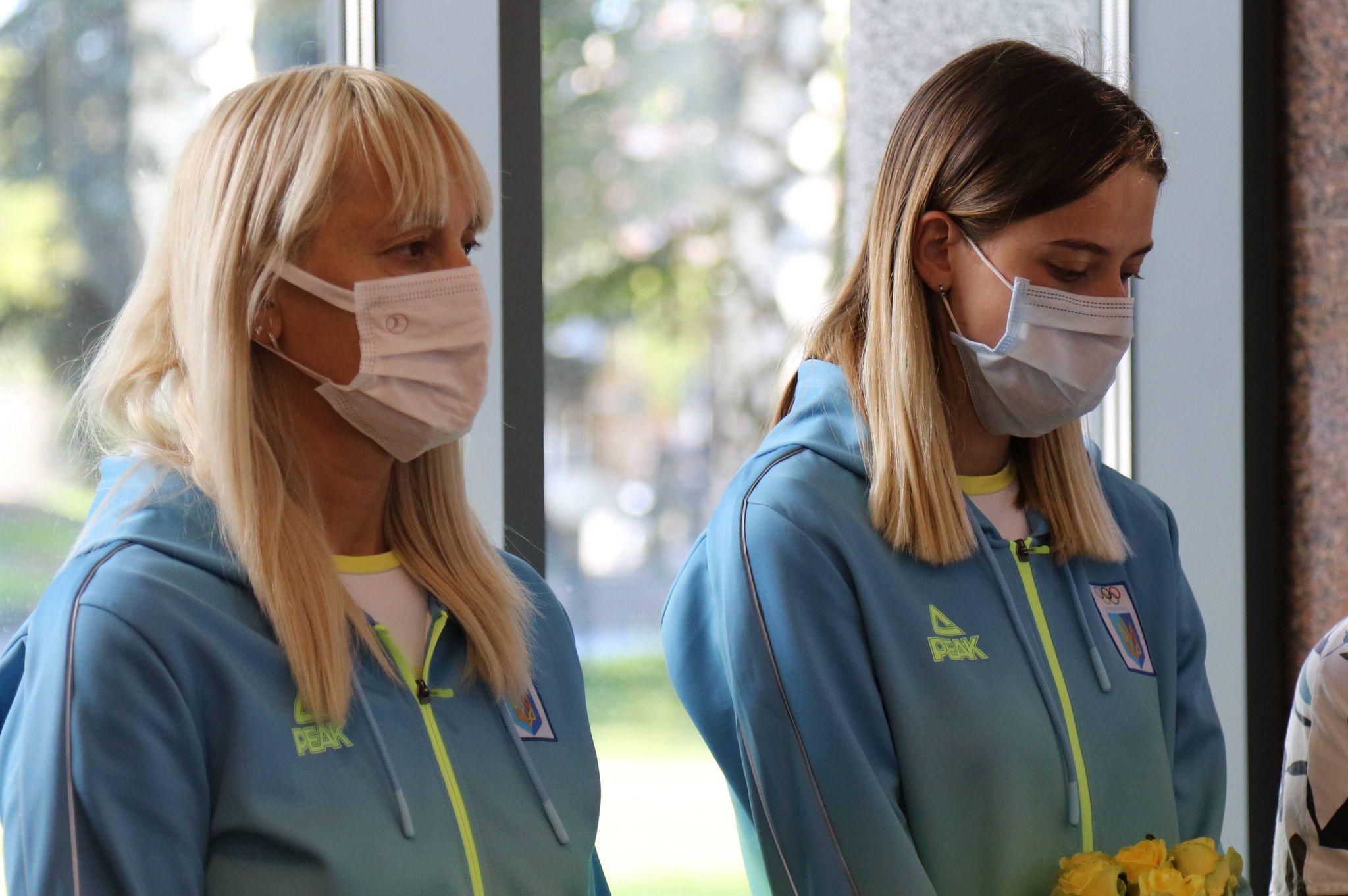 Ярослава Магучіх дізналася у Міноборони про іміджеві втрати ЗСУ через її обійми, фото