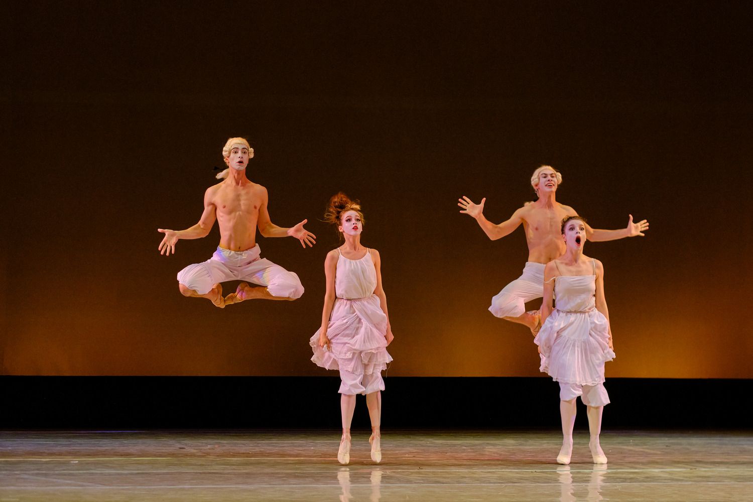 У полоні музи Терпсіхори: хореографічний екзерсис з нагоди 20-ліття Академії танцю імені Сержа Лифаря