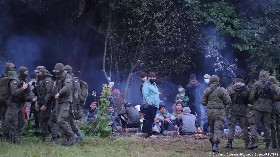 Польща відкрила два табори для біженців на кордоні з Білоруссю