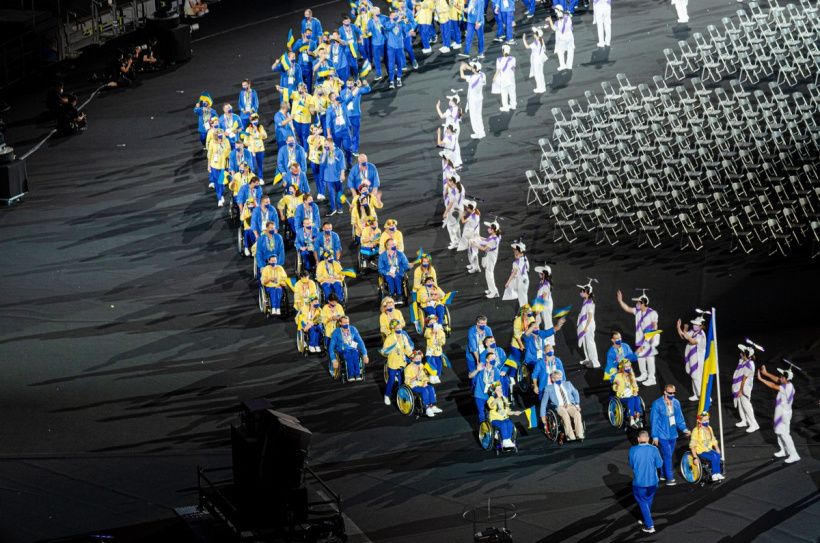 Усi медалi — благороднi: у перший день у Токіо українські паралімпійці виграли вiсiм нагород