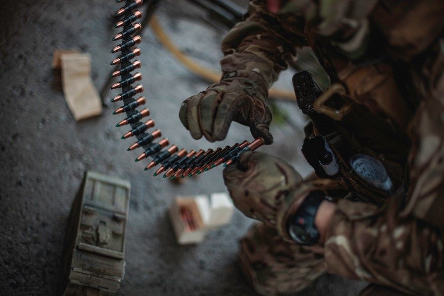 Обстріли Новогнатівки і Золотого: загинув захисник України