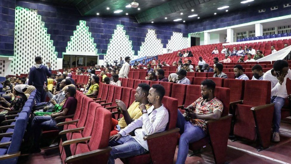 Сомалійці вперше за 30 років змогли побувати на публічному показі фільмів